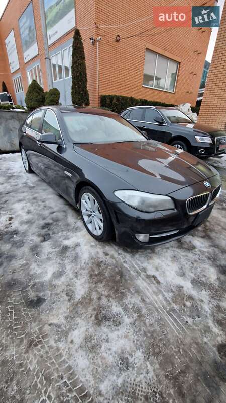 Седан BMW 5 Series 2013 в Луцке