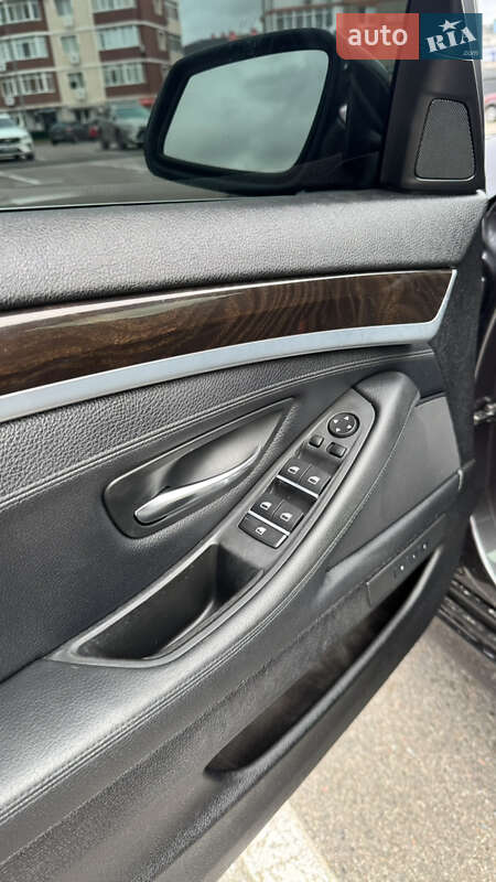 Седан BMW 5 Series 2013 в Киеве фото 25 Седан BMW 5 Series 2013 в Киеве