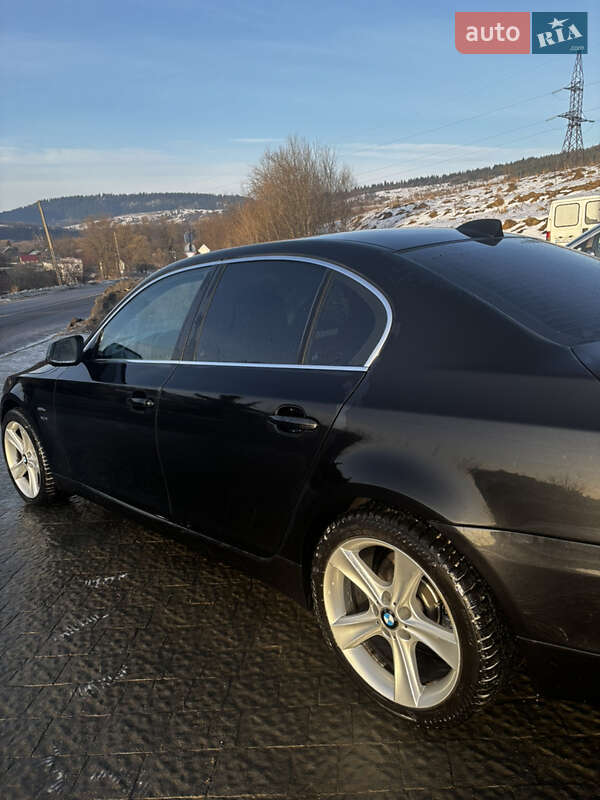 Седан BMW 5 Series 2009 в Турке