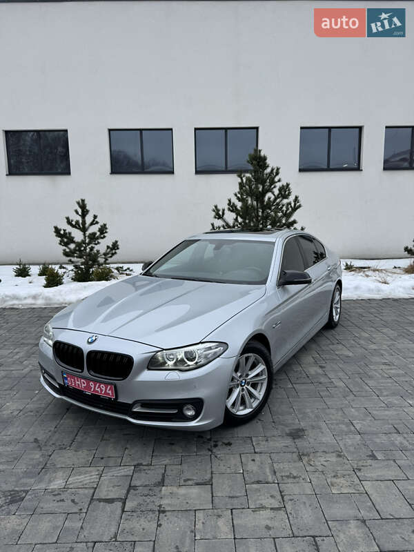 Седан BMW 5 Series 2016 в Луцке