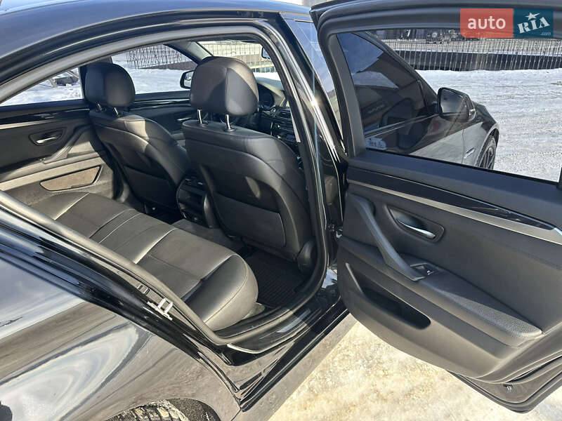 Седан BMW 5 Series 2015 в Харькове