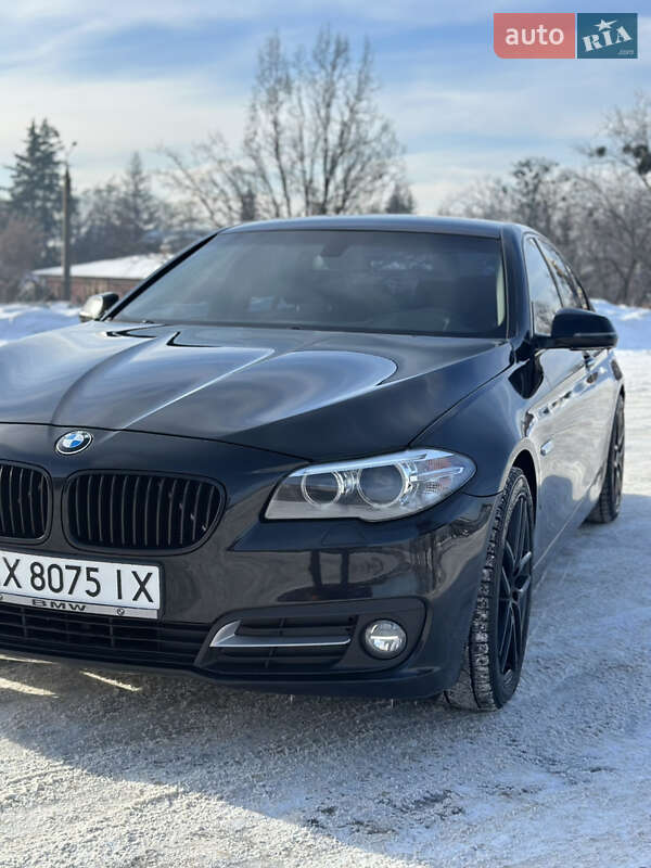 Седан BMW 5 Series 2015 в Харькове
