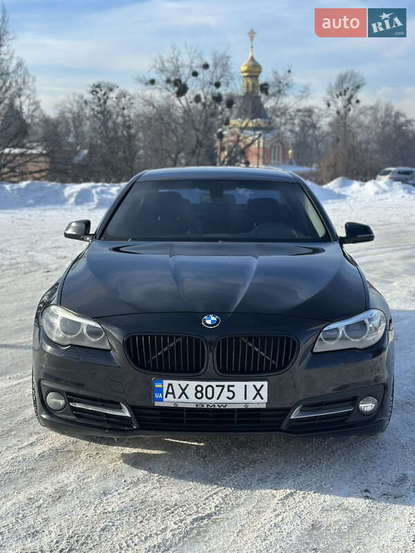Седан BMW 5 Series 2015 в Харькове
