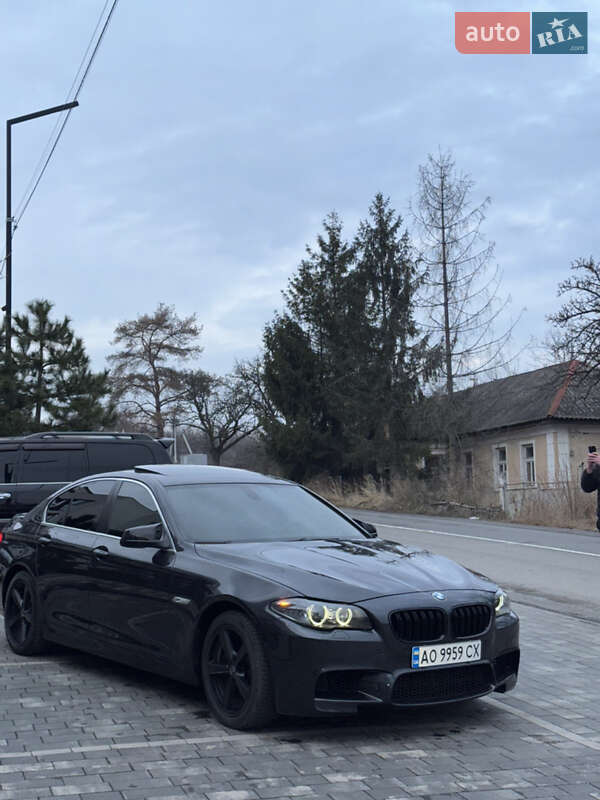 Седан BMW 5 Series 2012 в Ужгороде фото 6 Седан BMW 5 Series 2012 в Ужгороде