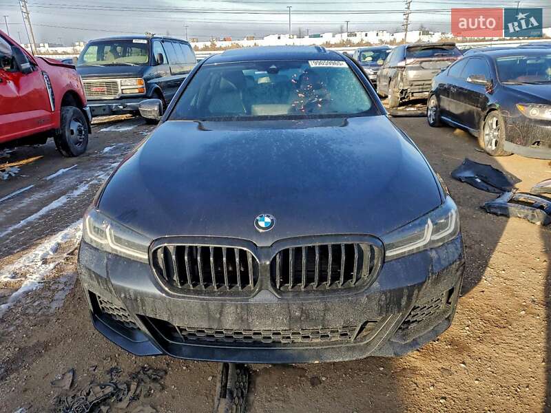Седан BMW 5 Series 2022 в Черновцах