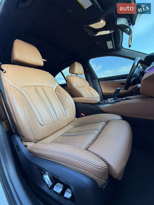 Седан BMW 5 Series 2017 в Луцьку