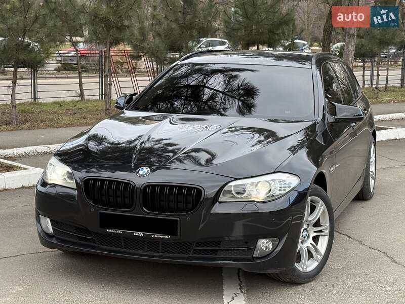Универсал BMW 5 Series 2010 в Одессе