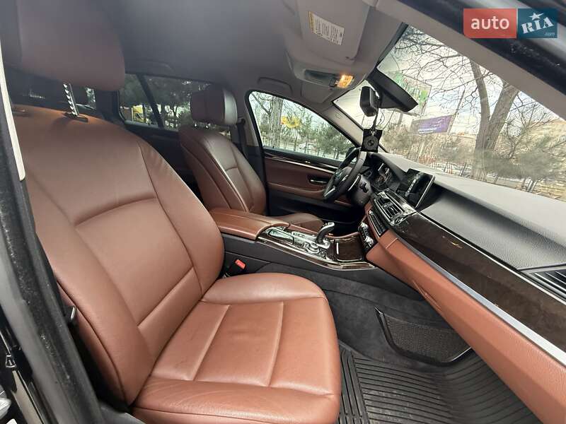 Универсал BMW 5 Series 2010 в Одессе