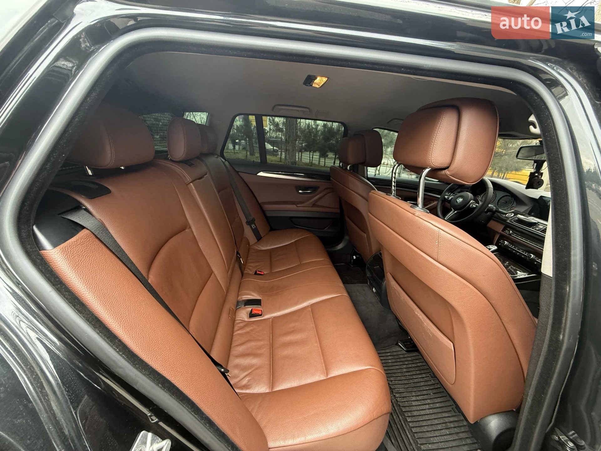 2010 BMW 5er - мініатюра 17