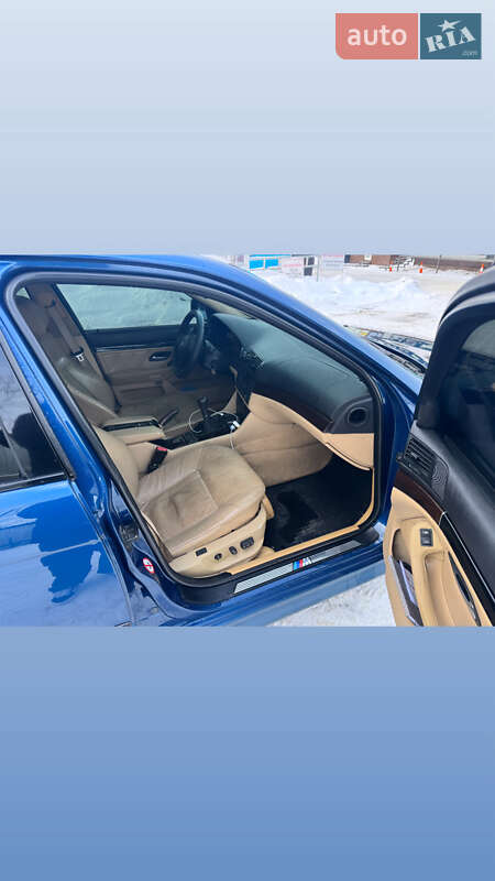 Седан BMW 5 Series 2001 в Львове