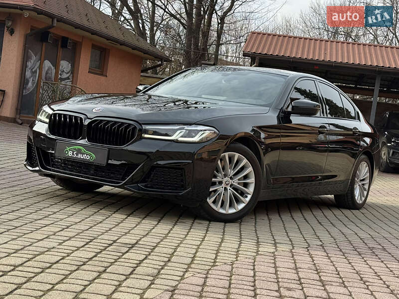 BMW 5 Series 2021