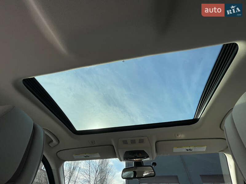 Седан BMW 5 Series 2011 в Киеве