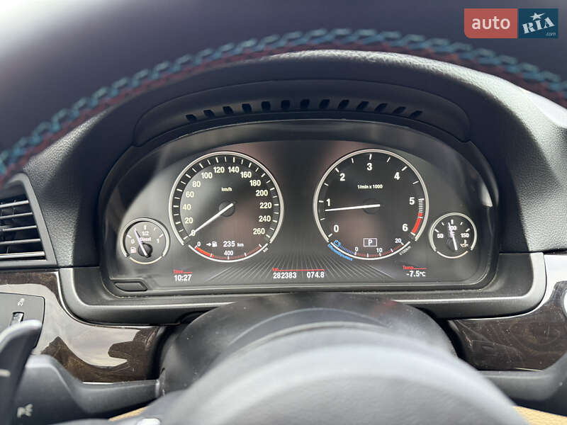 Седан BMW 5 Series 2012 в Житомире