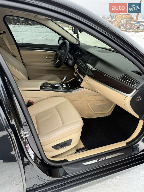 Седан BMW 5 Series 2012 в Житомире