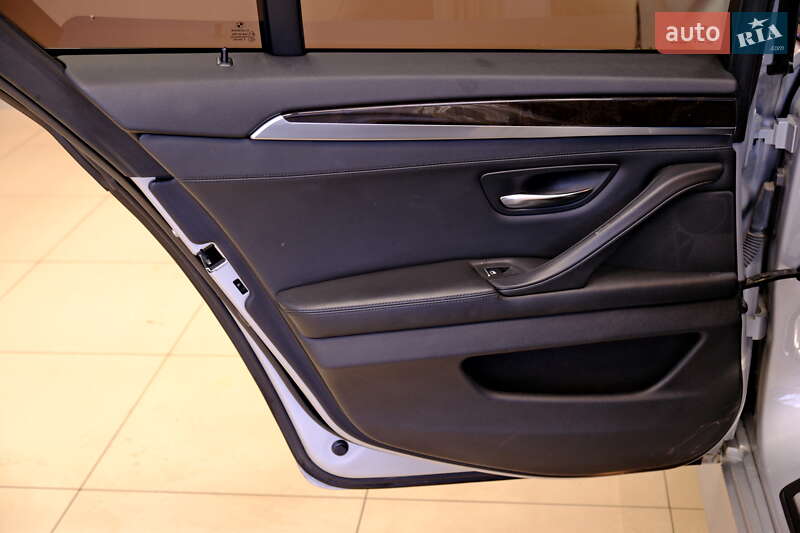 Седан BMW 5 Series 2015 в Одессе фото 20 Седан BMW 5 Series 2015 в Одессе