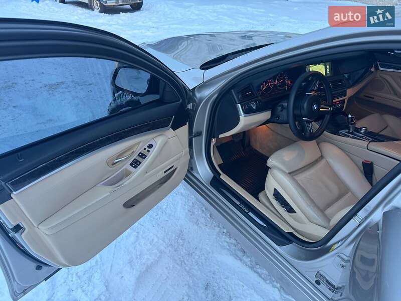 Седан BMW 5 Series 2012 в Василькове