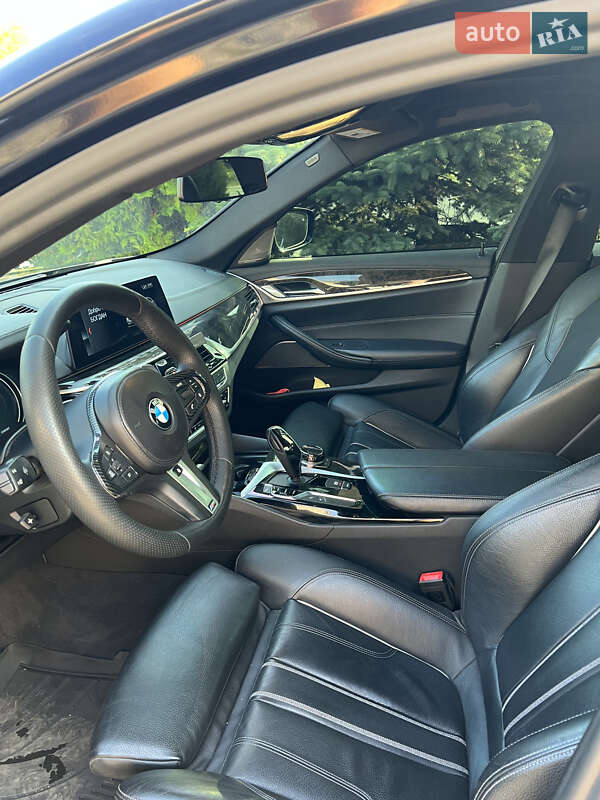 Седан BMW 5 Series 2017 в Новом Роздоле фото 16 Седан BMW 5 Series 2017 в Новом Роздоле