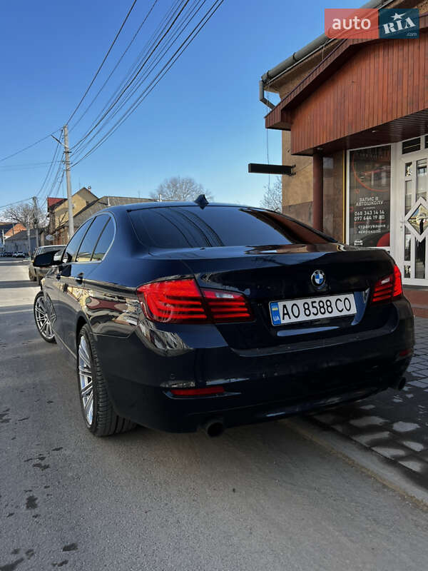 Седан BMW 5 Series 2015 в Виноградове
