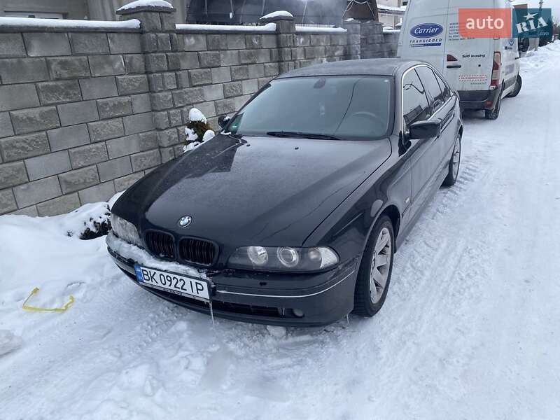 Седан BMW 5 Series 2003 в Ровно
