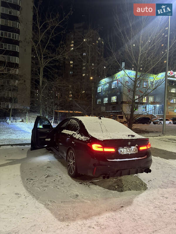 Седан BMW 5 Series 2018 в Киеве