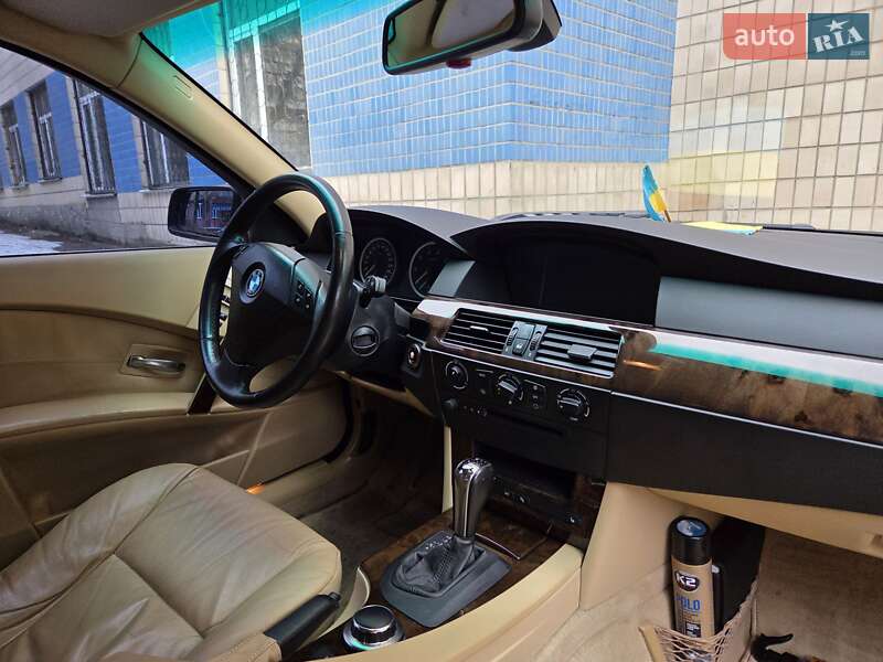 Седан BMW 5 Series 2005 в Киеве