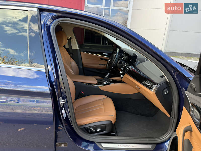 Седан BMW 5 Series 2018 в Киеве фото 32 Седан BMW 5 Series 2018 в Киеве
