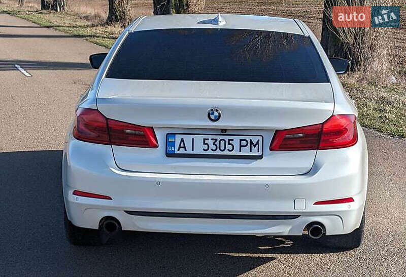 Седан BMW 5 Series 2018 в Киеве