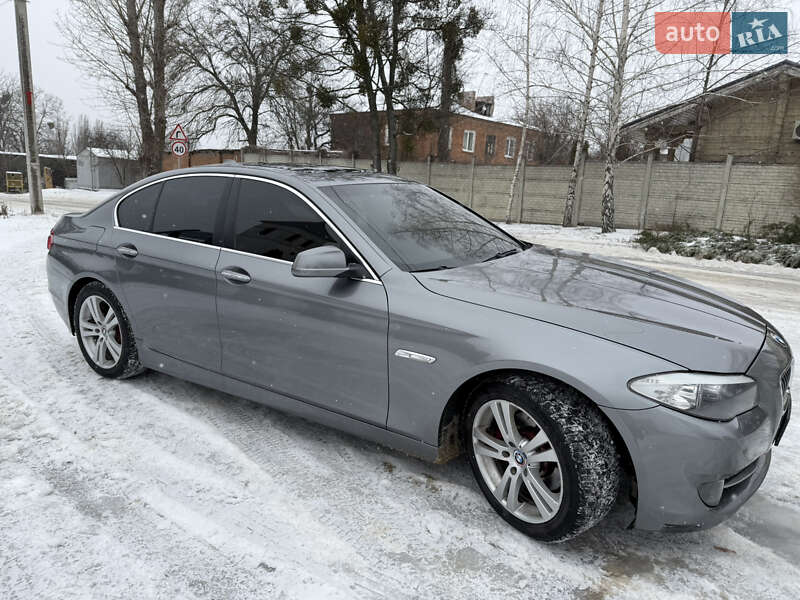 Седан BMW 5 Series 2012 в Харькове