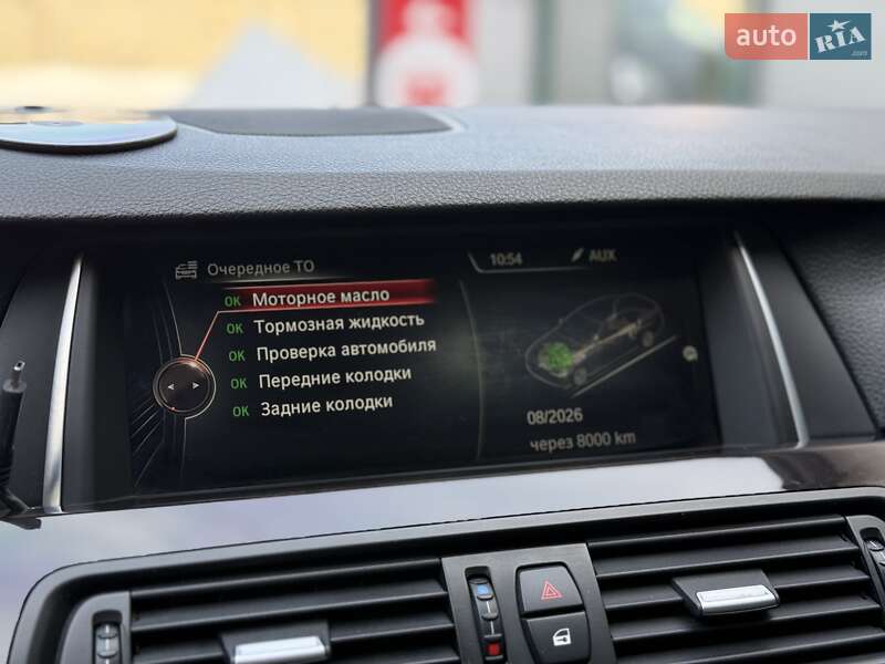 Седан BMW 5 Series 2015 в Львові