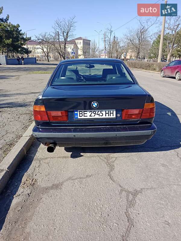 Седан BMW 5 Series 1995 в Николаеве