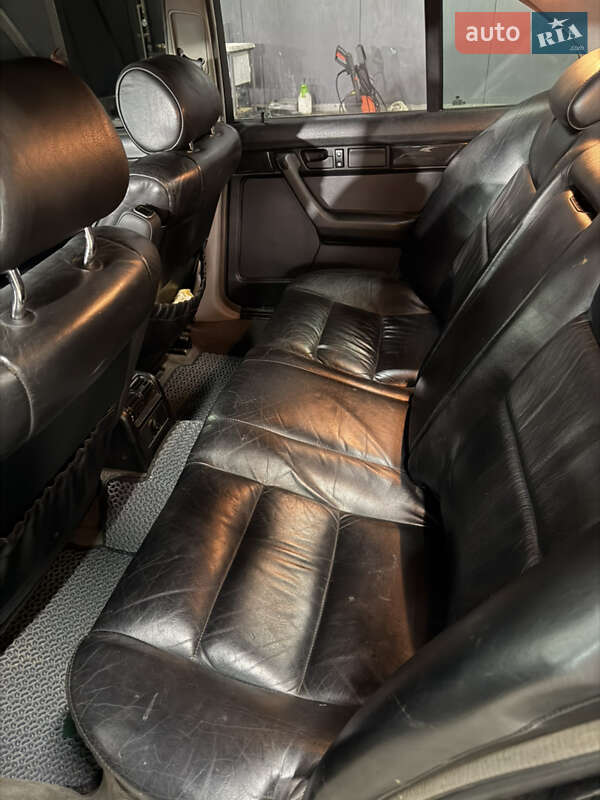 Седан BMW 5 Series 1992 в Киеве
