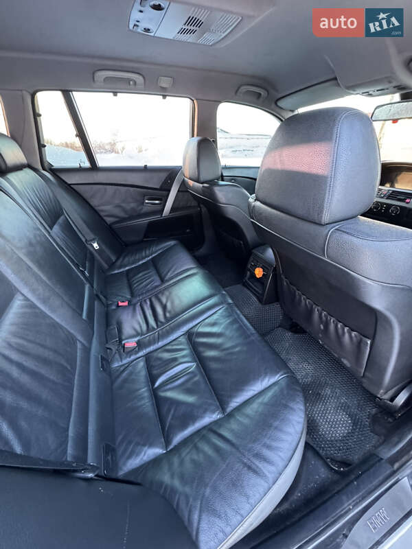 Универсал BMW 5 Series 2005 в Попельне