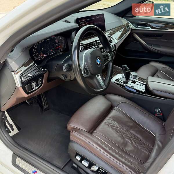 Седан BMW 5 Series 2020 в Одессе