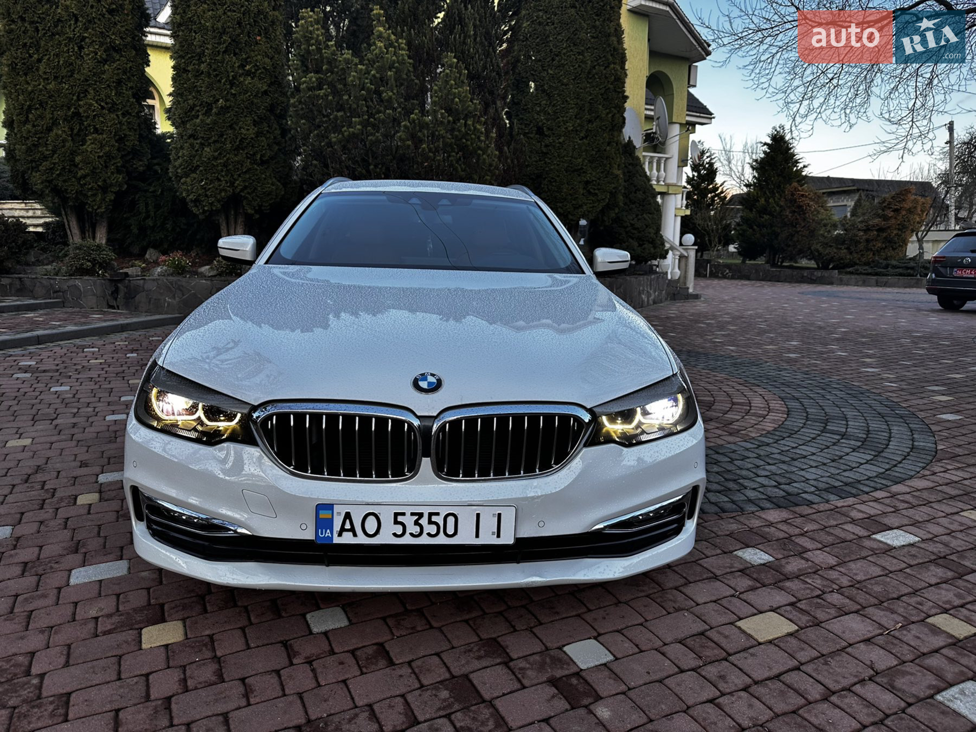2017 BMW 5er - мініатюра 2