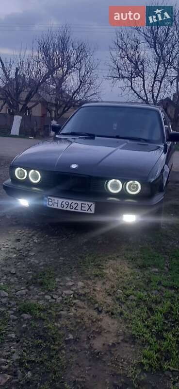 BMW 5 Series 1990 BMW 5 Series 1990