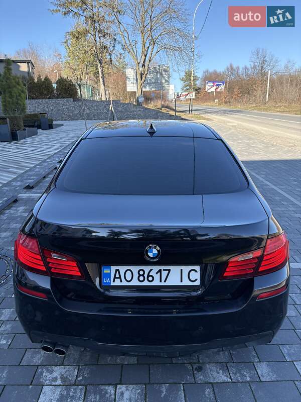 Седан BMW 5 Series 2014 в Ужгороде
