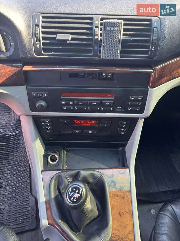 Седан BMW 5 Series 1997 в Полтаве