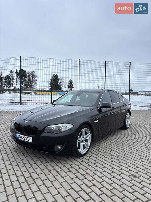 BMW 5 Series 2012 BMW 5 Series 2012