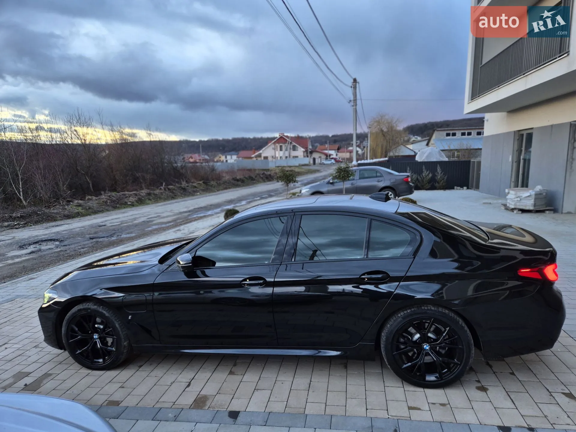 2020 BMW 5er - мініатюра 5