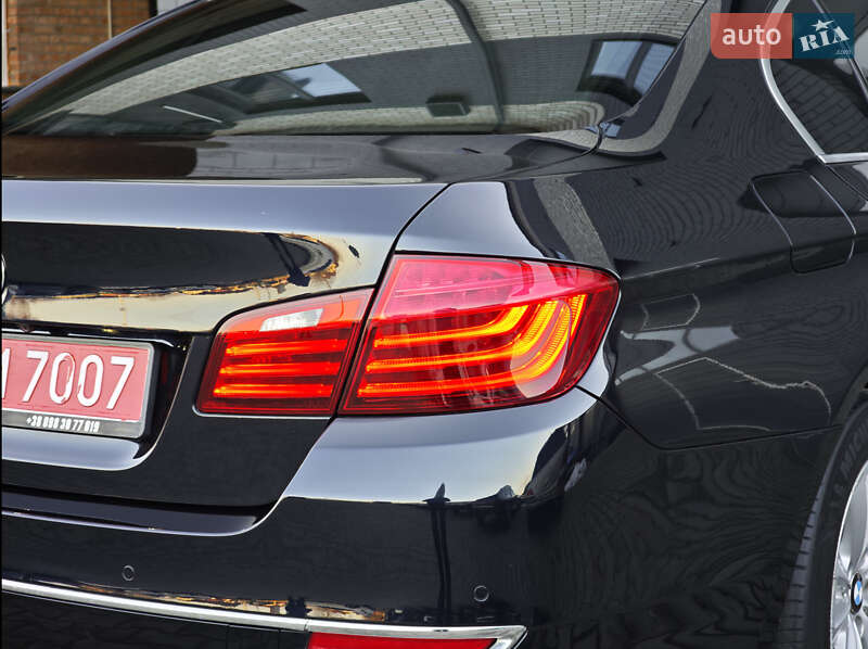 Седан BMW 5 Series 2016 в Луцке