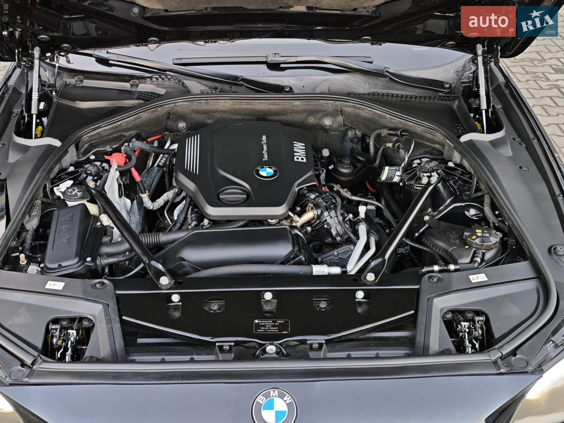 2016 BMW 5er - мініатюра 90