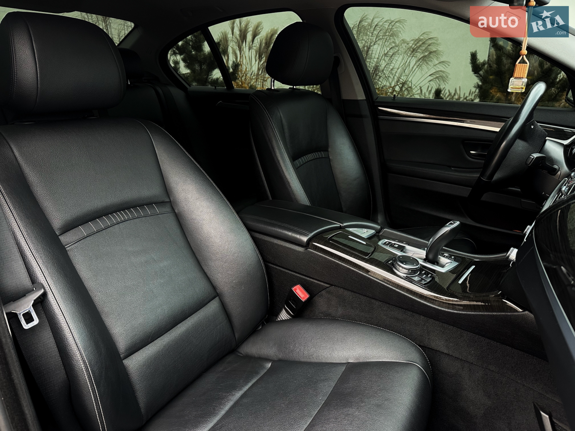 2013 BMW 5er - мініатюра 9