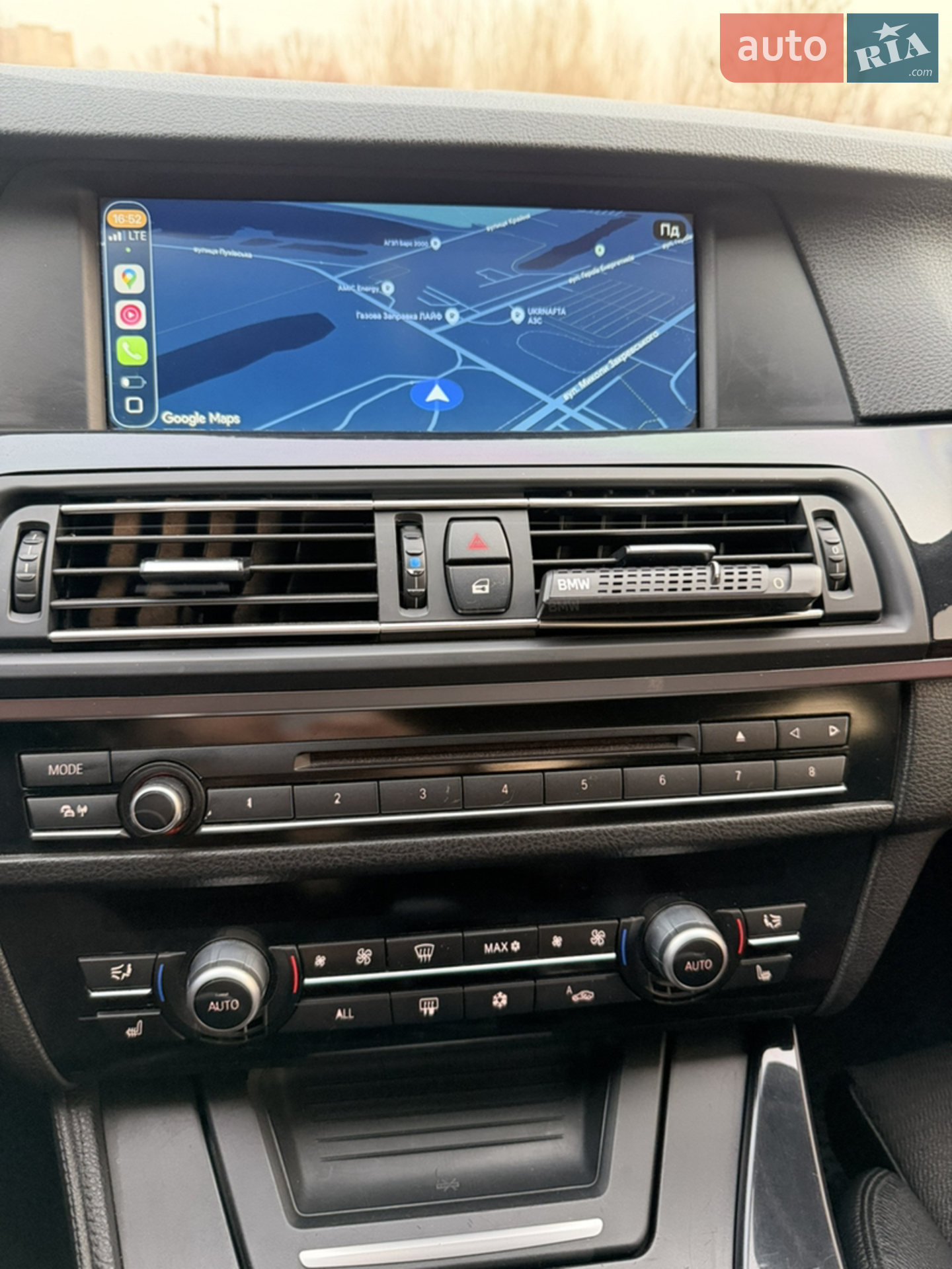 2010 BMW 5er - мініатюра 3