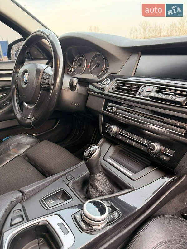 Седан BMW 5 Series 2010 в Киеве