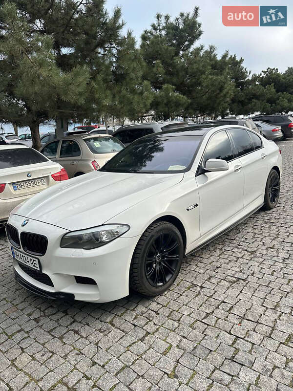 Седан BMW 5 Series 2011 в Одессе