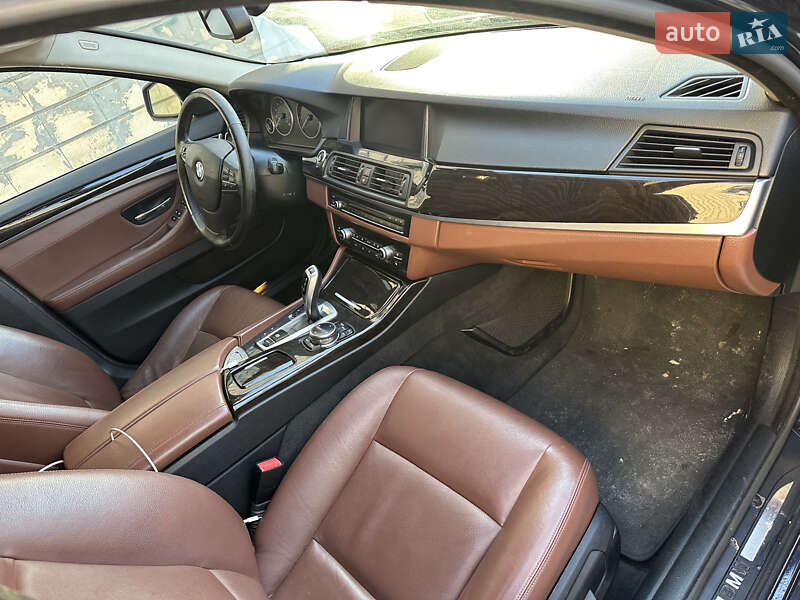 Седан BMW 5 Series 2014 в Киеве фото 13 Седан BMW 5 Series 2014 в Киеве