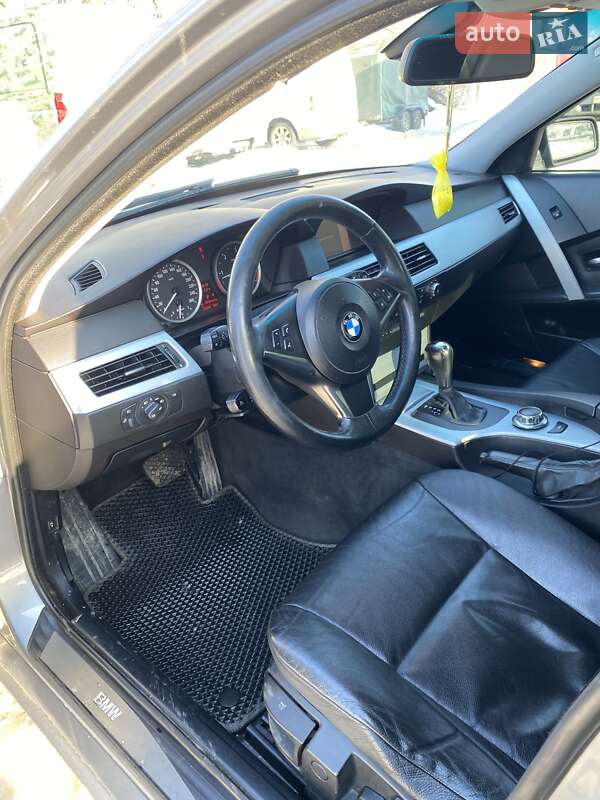 Седан BMW 5 Series 2006 в Сумах