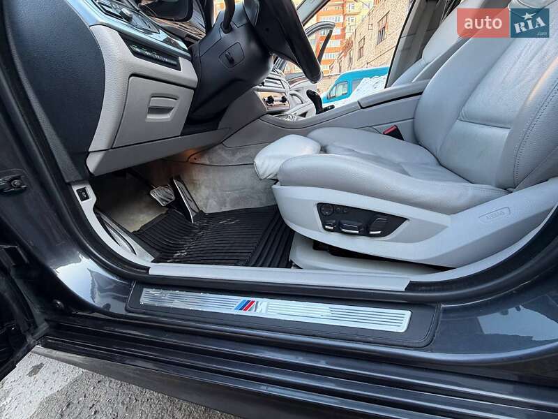 Седан BMW 5 Series 2013 в Тернополе