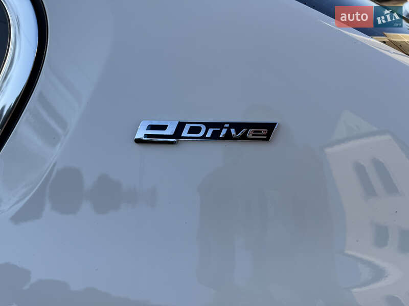 Седан BMW 5 Series 2019 в Винниках