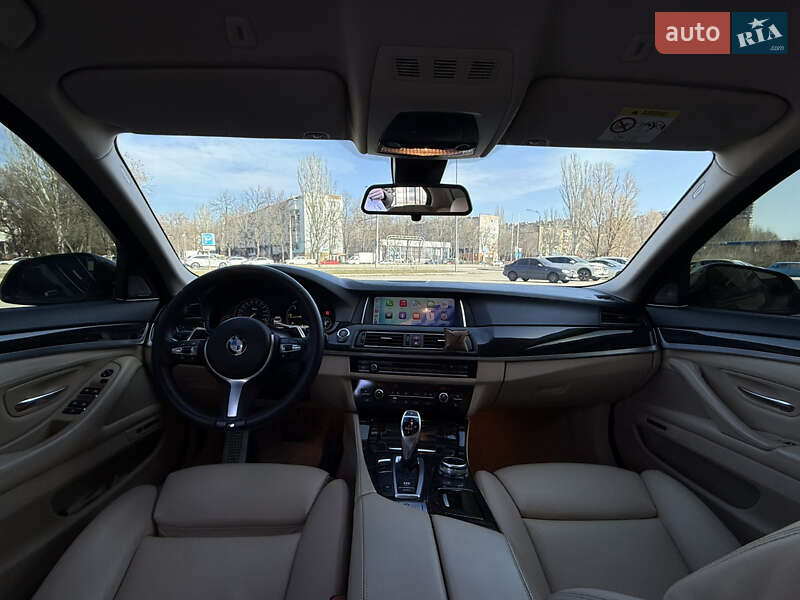 Седан BMW 5 Series 2013 в Запорожье